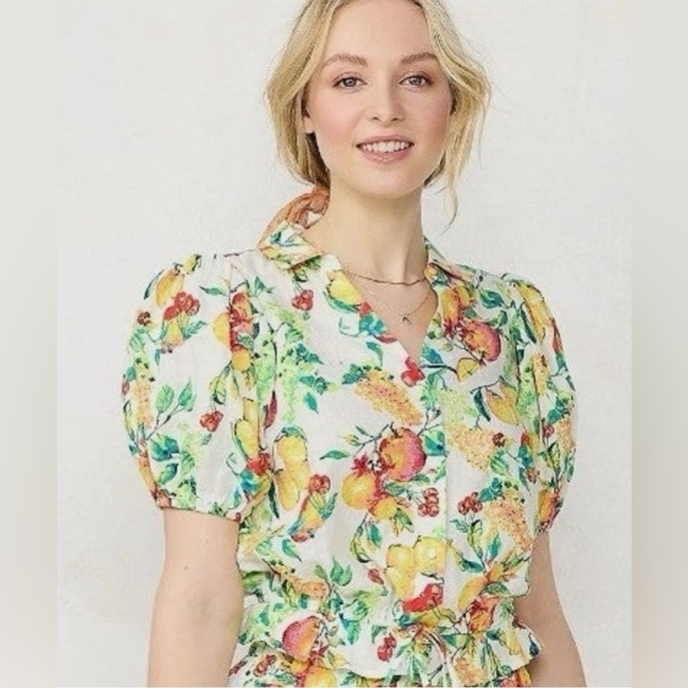 LC Lauren Conrad Fruit Print Puff Sleeve Crop Top